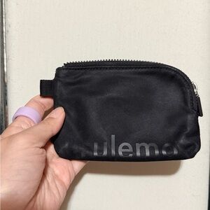 Lululemon pouch